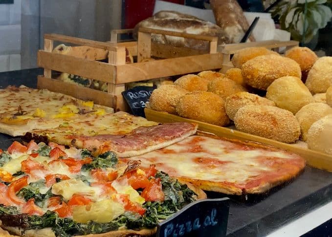 Roman pizza al taglio and fried supplì on a gluten-free food tour